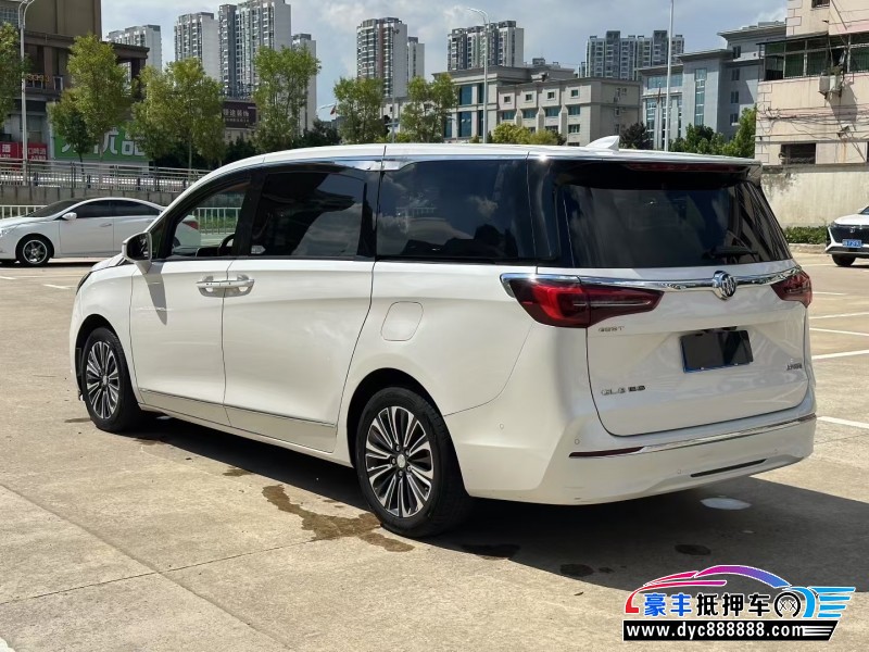 20年别克GL8轿车抵押车出售