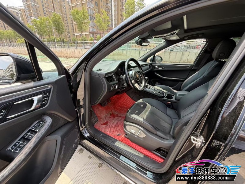 17年保时捷Macan迈凯轿车抵押车出售