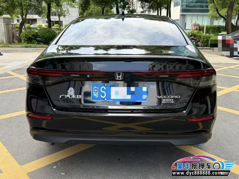 24年本田雅阁轿车抵押车出售