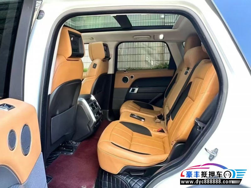 21年路虎揽胜运动轿车抵押车出售