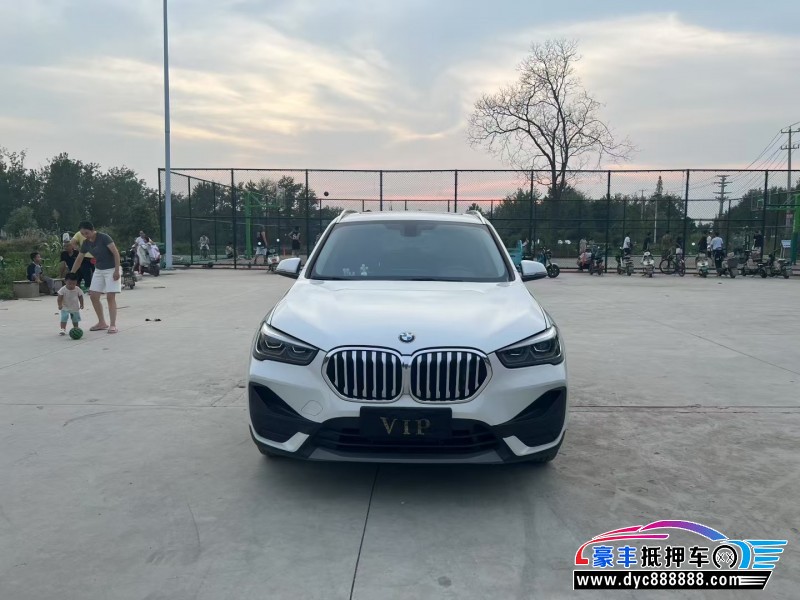 21年宝马X1轿车抵押车出售