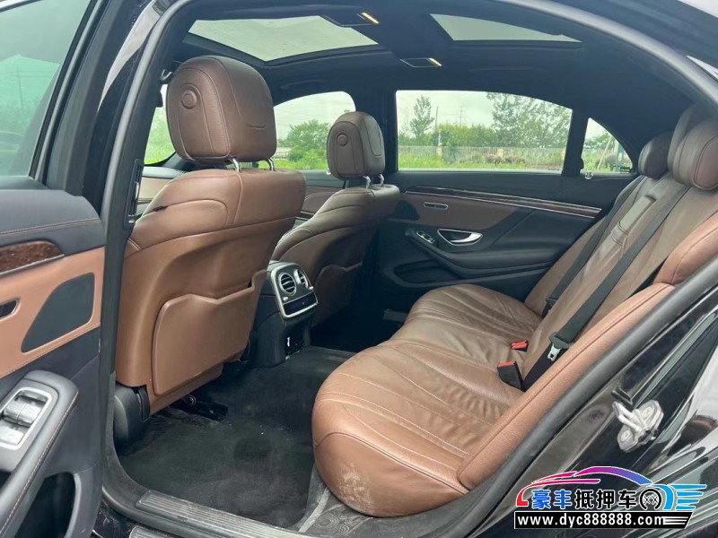 19年奔驰S轿车抵押车出售