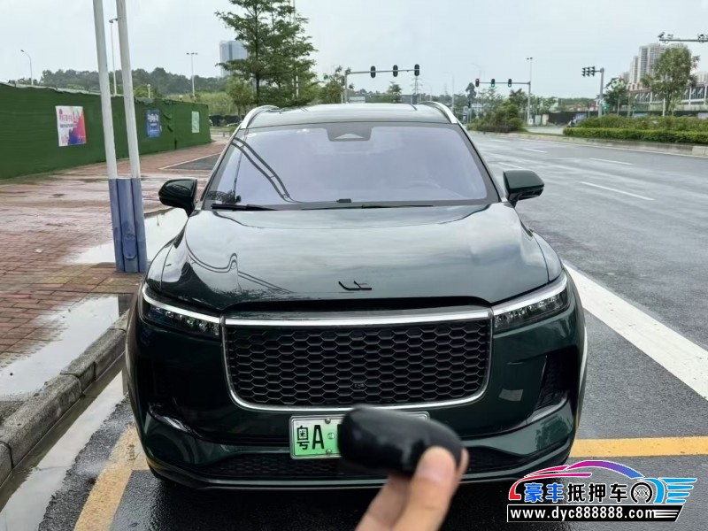 22年理想ONE轿车