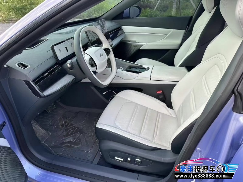 25年东风奕派007轿车抵押车出售