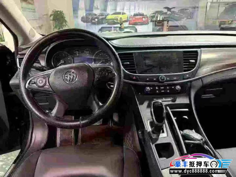 22年别克君越轿车抵押车出售