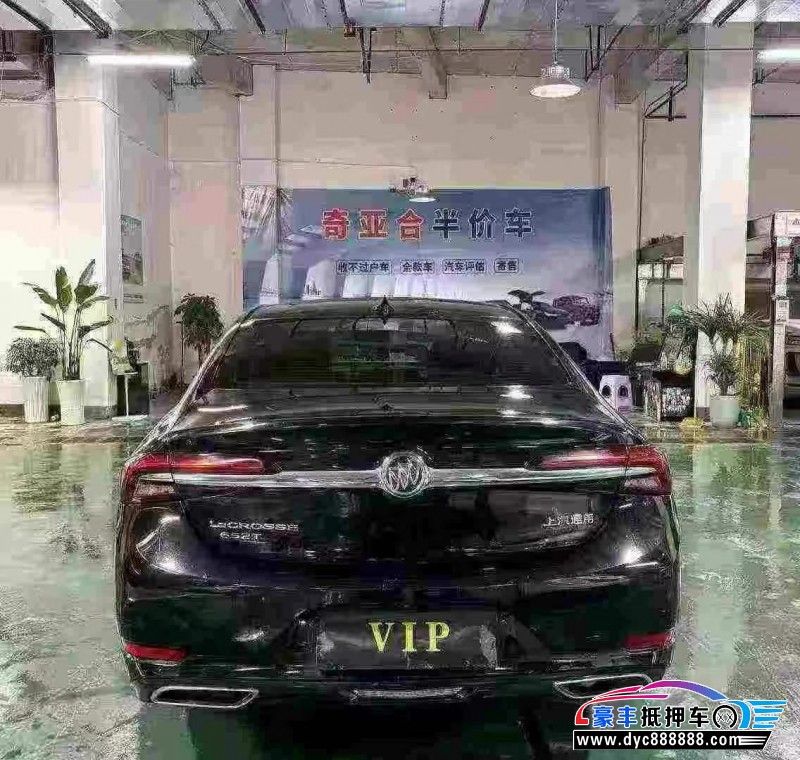 22年别克君越轿车抵押车出售