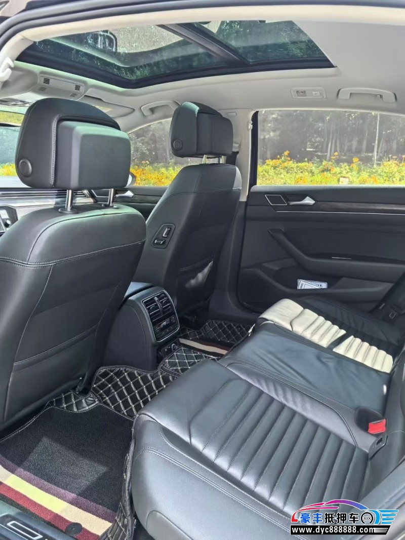 20年大众迈腾轿车抵押车出售