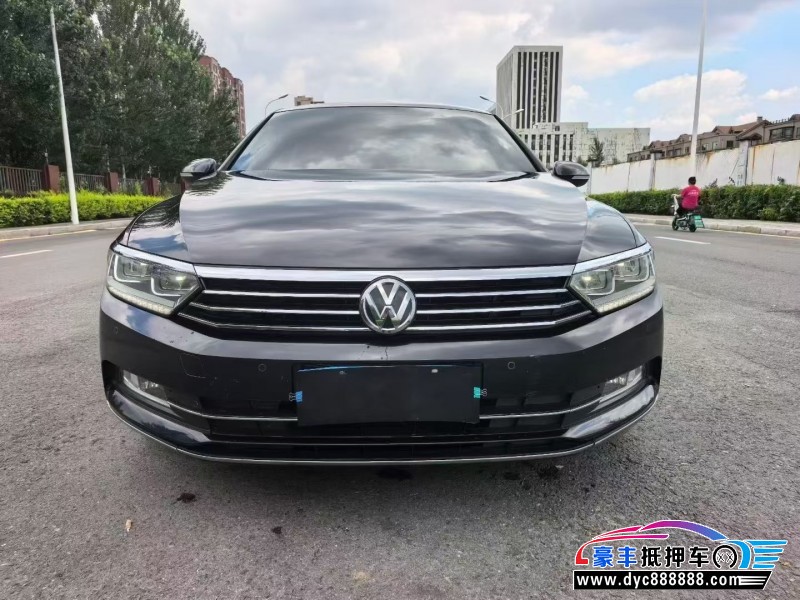 17年大众迈腾轿车抵押车出售