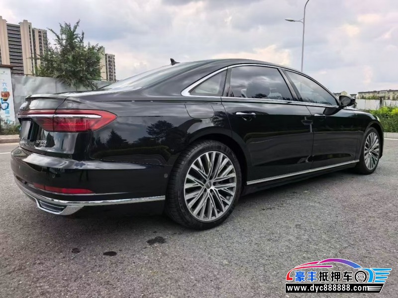 19年奥迪A8L轿车抵押车出售