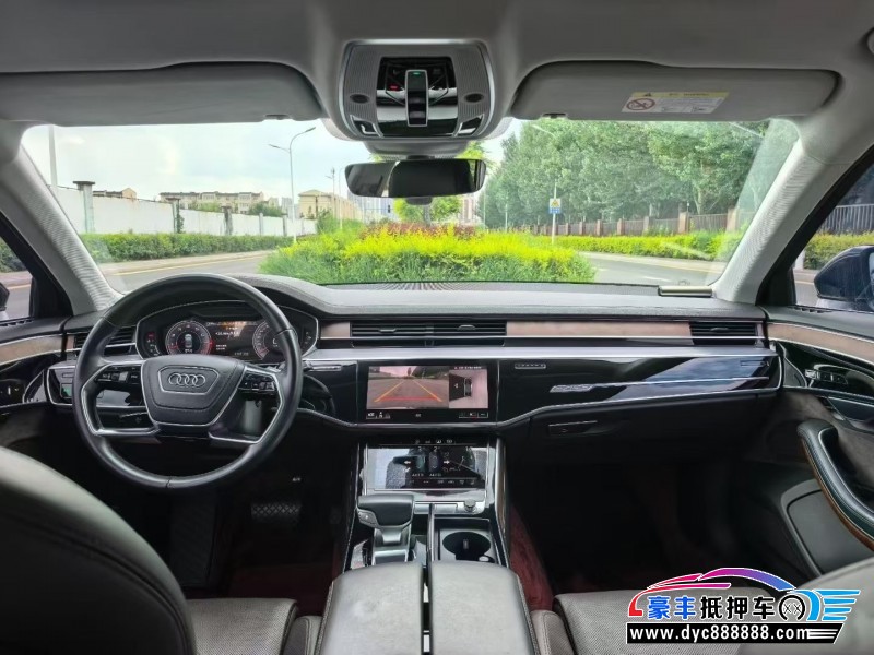 19年奥迪A8L轿车抵押车出售