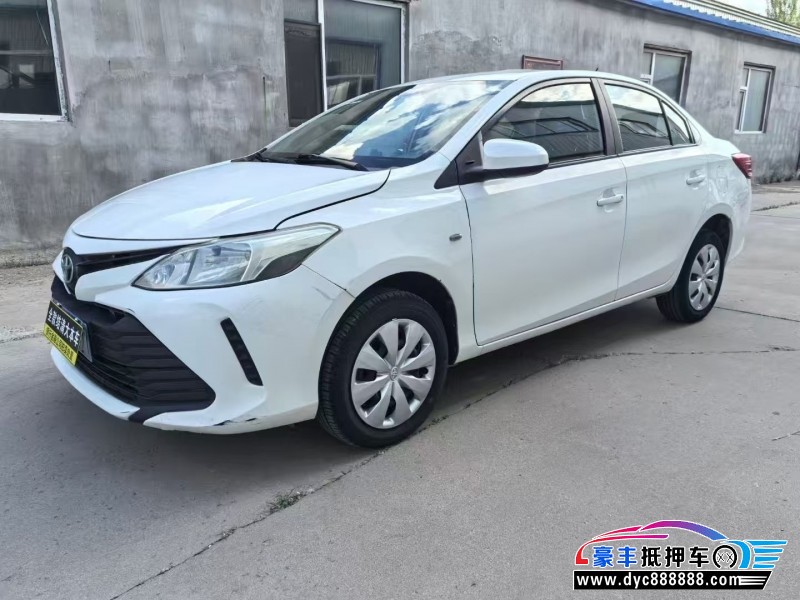 17年现代索纳塔八轿车抵押车出售