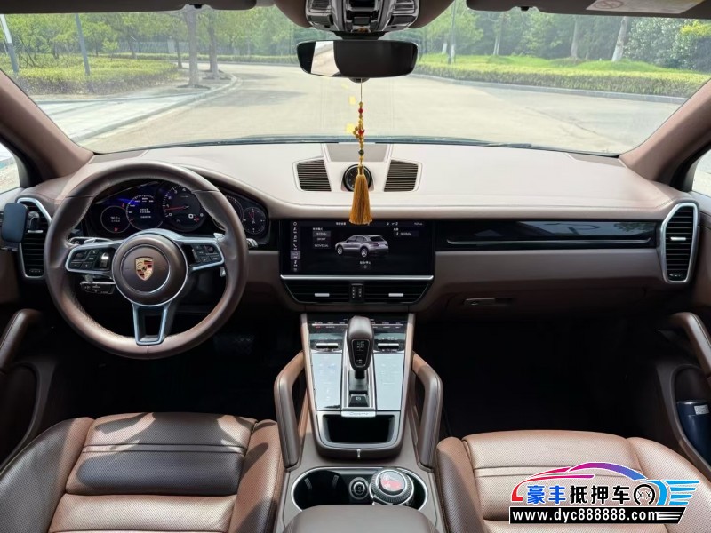 19年保时捷卡宴轿车抵押车出售