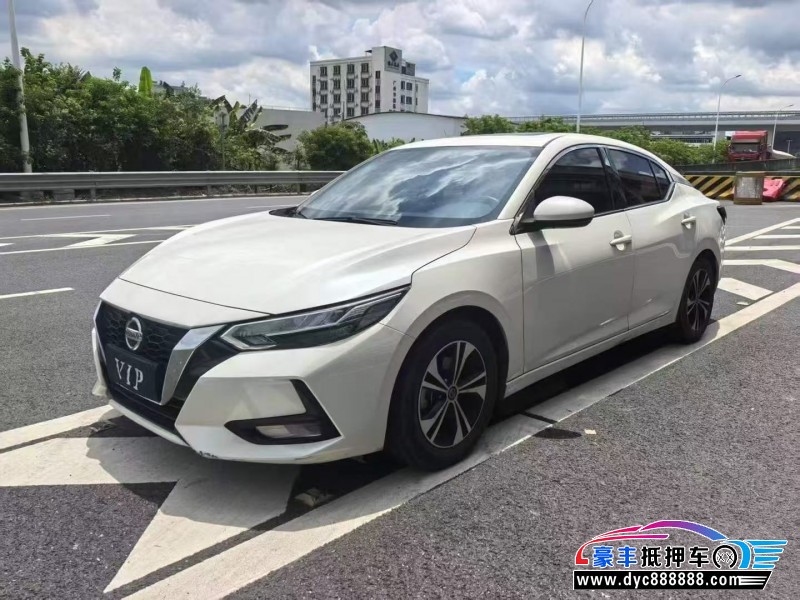 20年日产轩逸轿车抵押车出售