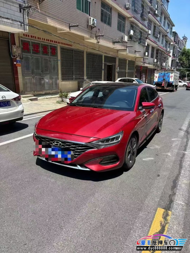 19年现代菲斯塔轿车抵押车出售