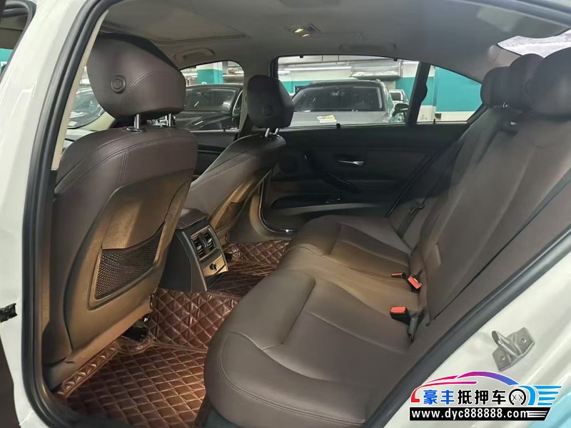 18年宝马3系轿车抵押车出售