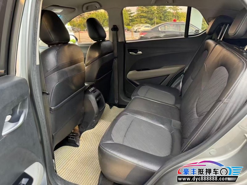 18年宝骏510轿车抵押车出售