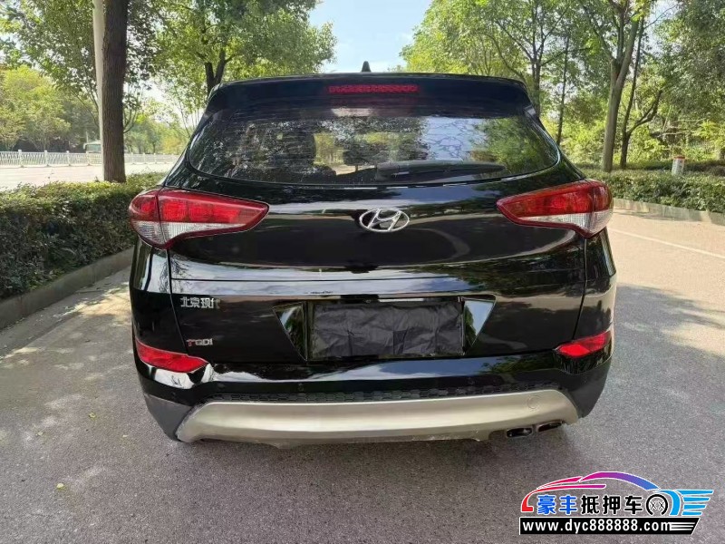 17年现代途胜SUV抵押车出售