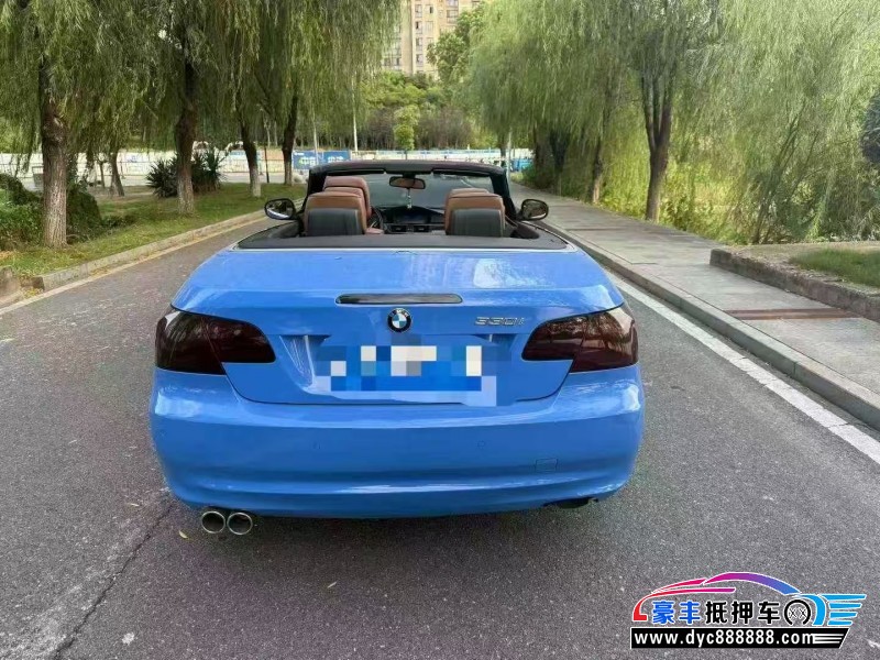 11年宝马3系轿车抵押车出售