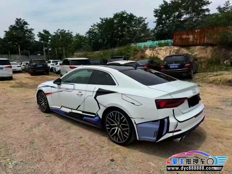 18年奥迪A5轿车抵押车出售