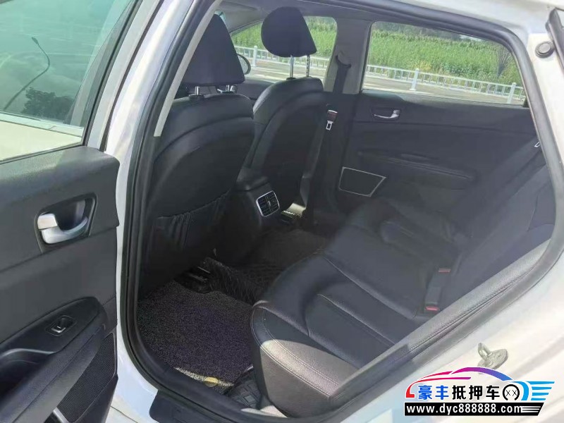 14年宝马3系轿车抵押车出售