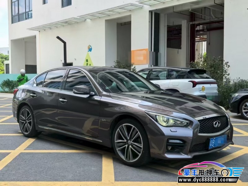 16年英菲尼迪Q50L轿车抵押车出售