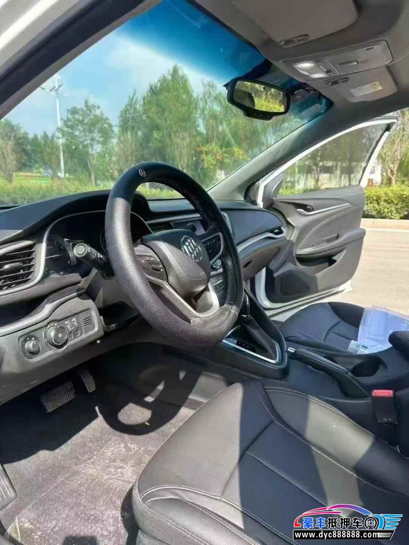 19年别克英朗轿车抵押车出售