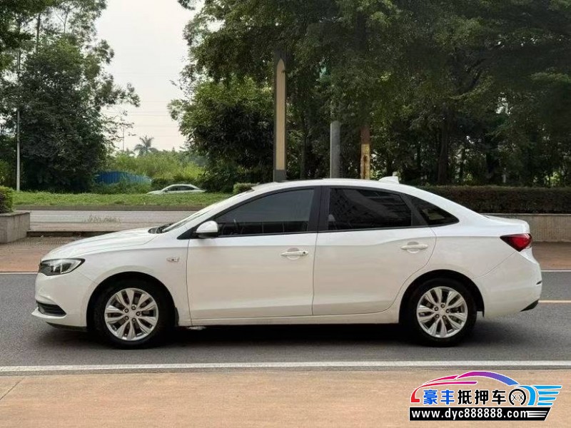 18年别克英朗轿车抵押车出售