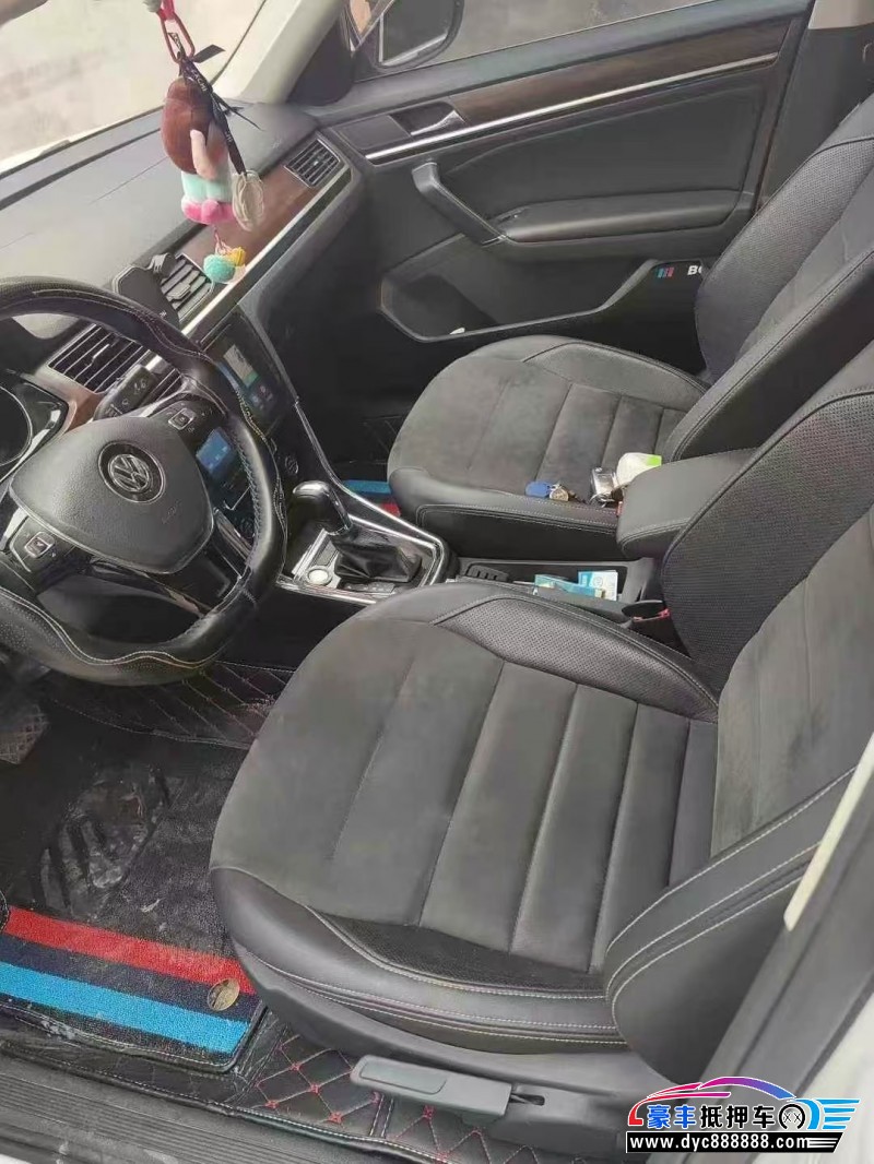 16年大众宝来轿车抵押车出售