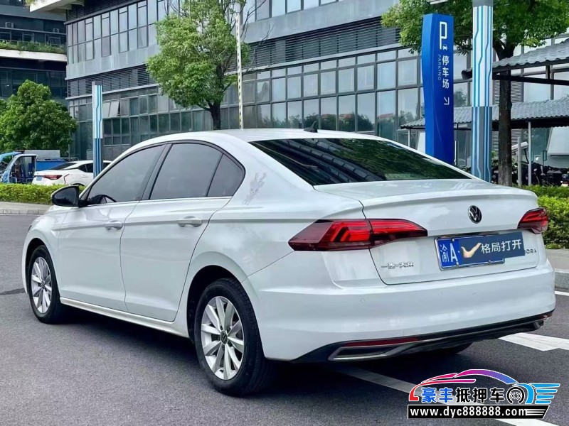 22年大众宝来轿车抵押车出售