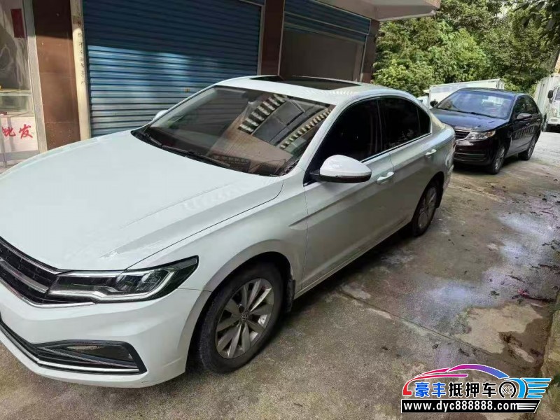 19年大众宝来轿车抵押车出售