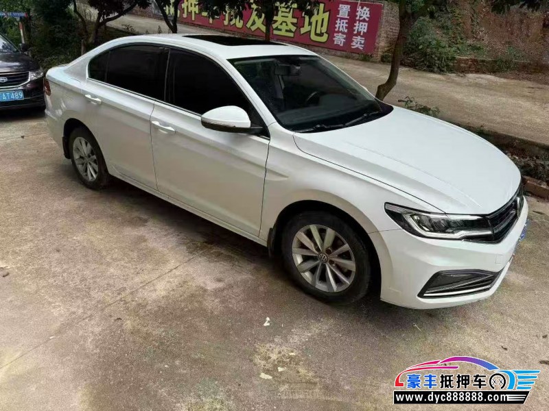 19年大众宝来轿车抵押车出售