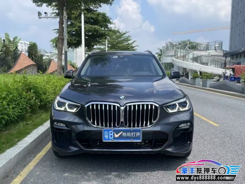 20年宝马X5轿车