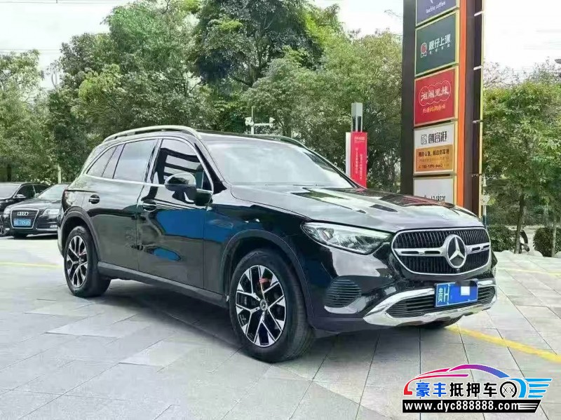23年奔驰GLC轿车抵押车出售
