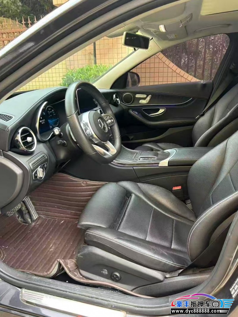 20年奔驰C轿车抵押车出售