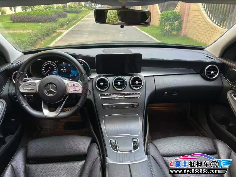 20年奔驰C轿车抵押车出售