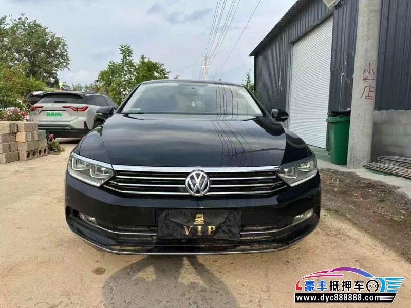 19年大众迈腾轿车抵押车出售