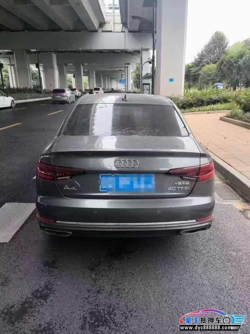 20年奥迪A4L轿车抵押车出售