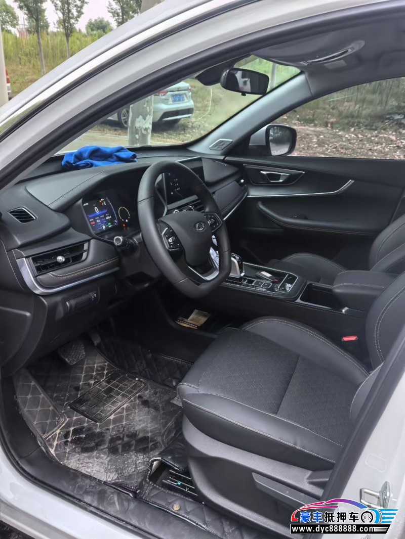 24年奇瑞瑞虎8轿车抵押车出售