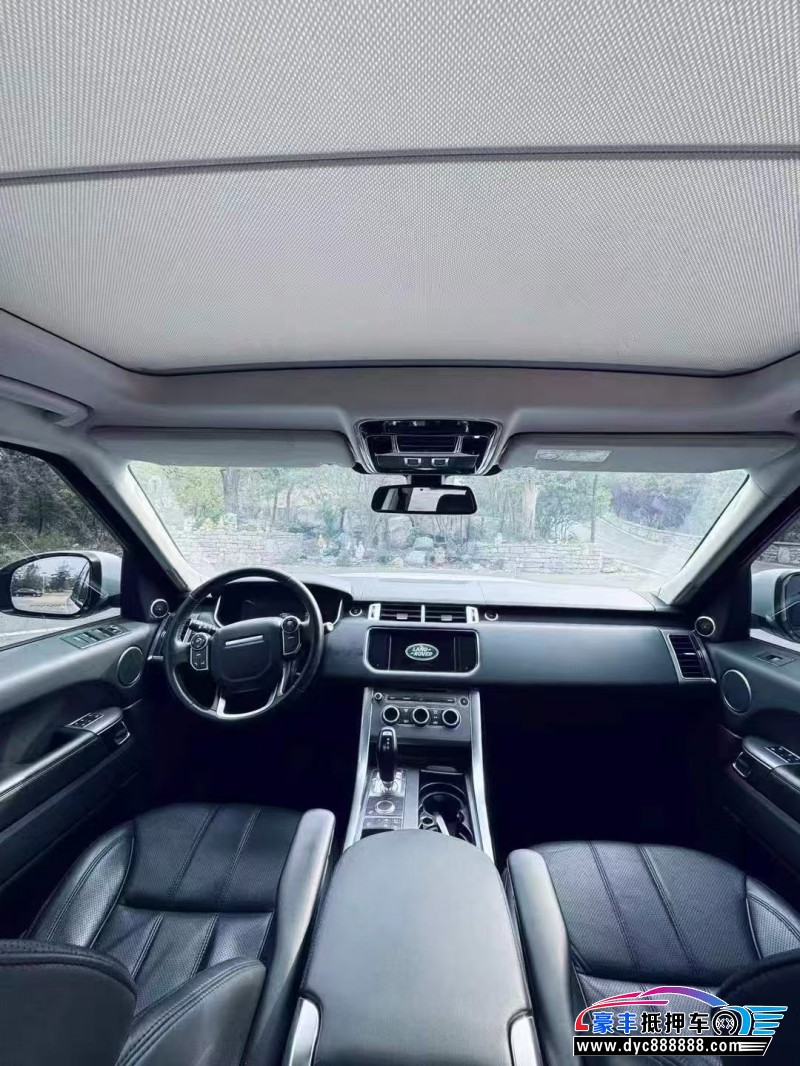 17年路虎揽胜运动轿车抵押车出售