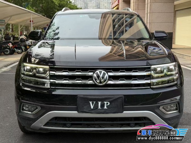 20年大众途昂轿车抵押车出售