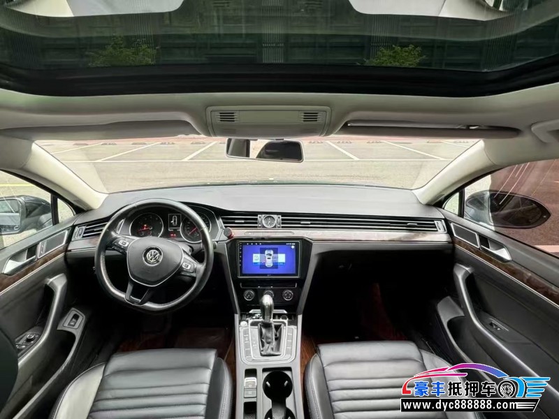 19年大众迈腾轿车抵押车出售