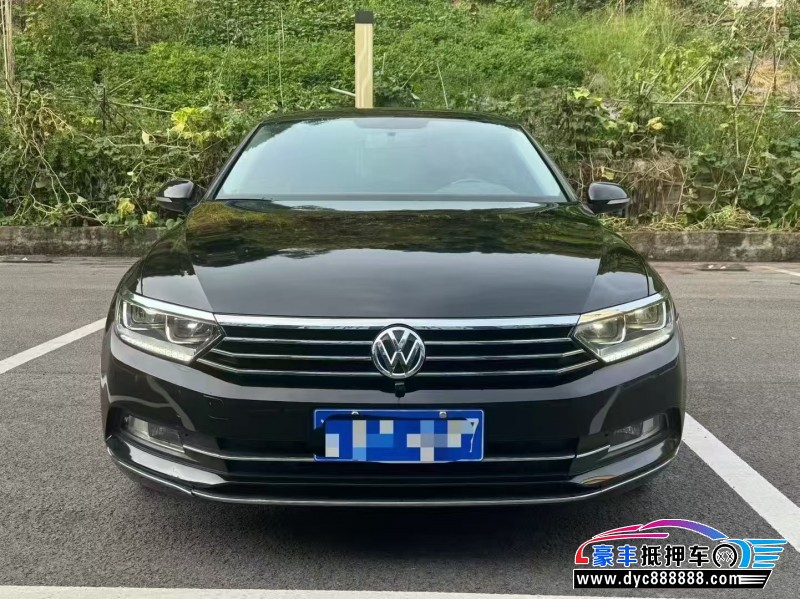 19年大众迈腾轿车抵押车出售