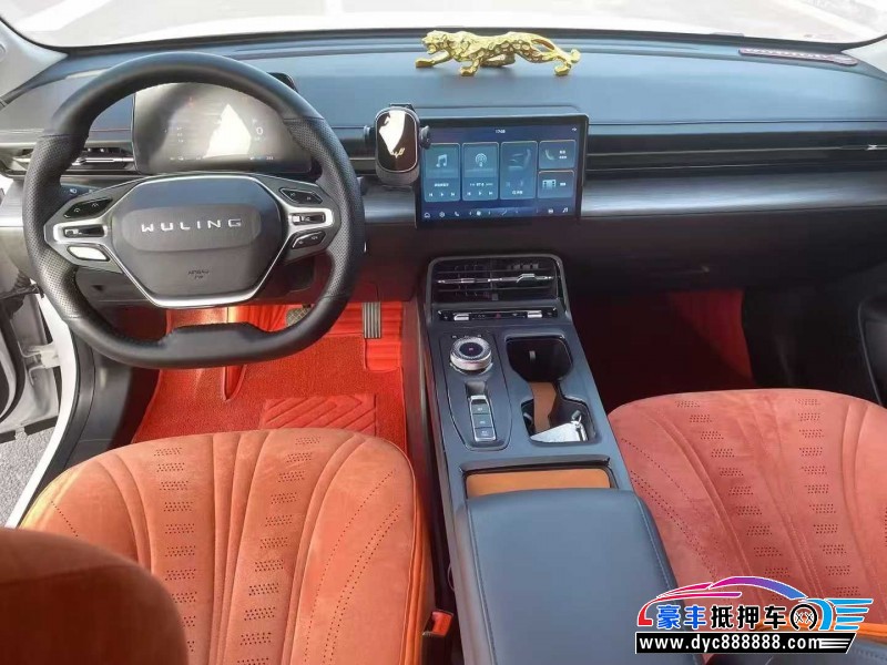 24年五菱星光轿车抵押车出售