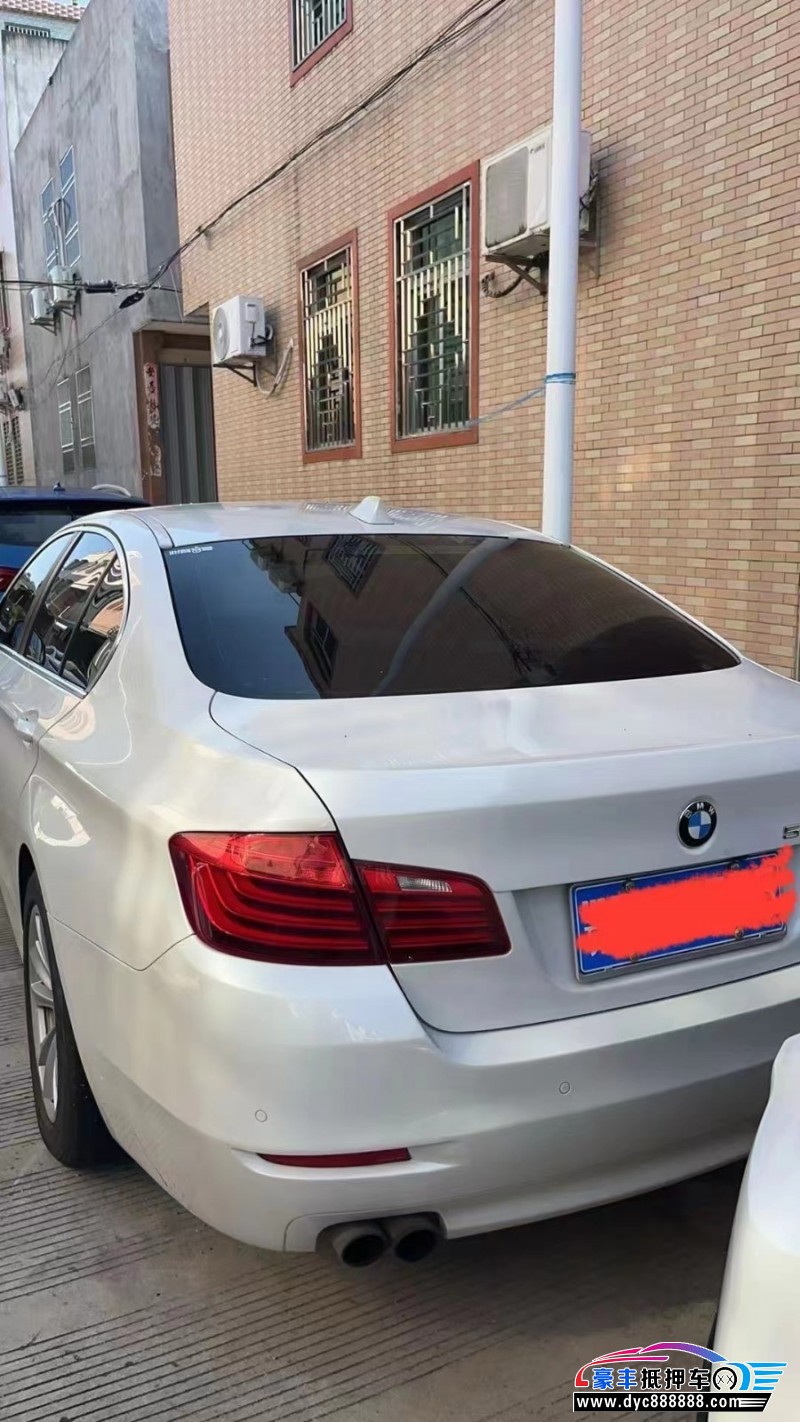 13年宝马5系轿车抵押车出售
