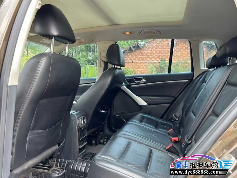 16年大众途观轿车抵押车出售