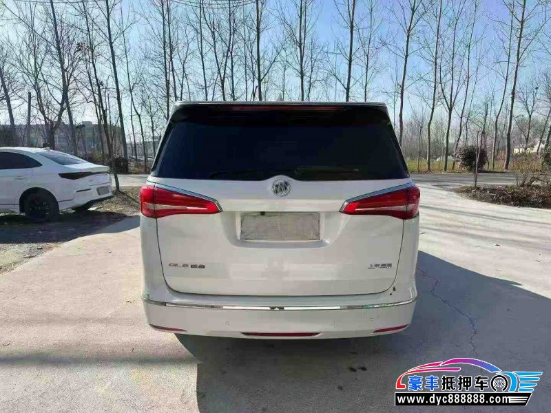 19年别克GL8轿车抵押车出售