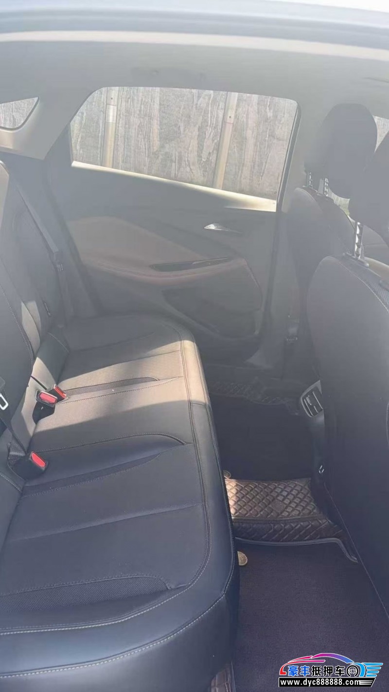 22年别克威朗轿车抵押车出售