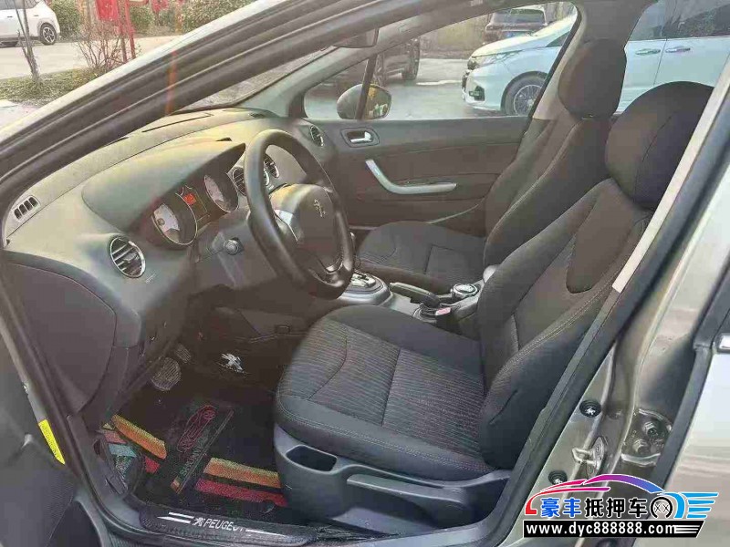 14年标致408轿车抵押车出售