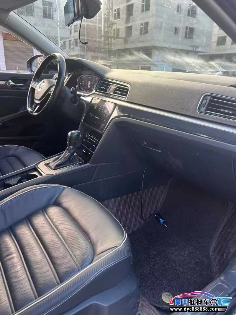 21年大众凌渡轿车抵押车出售