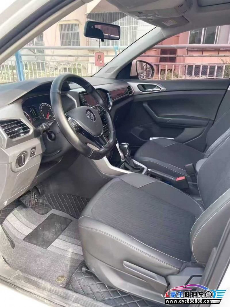 20年大众途凯轿车抵押车出售